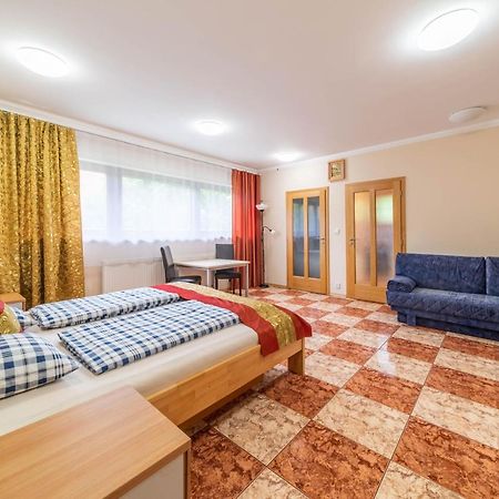 Apartman Blizko Centra Prahy Prag Exteriör bild