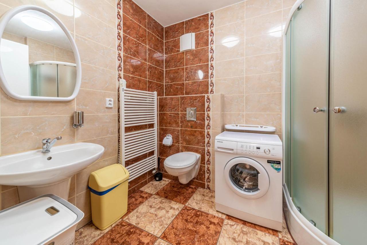 Apartman Blizko Centra Prahy Prag Exteriör bild